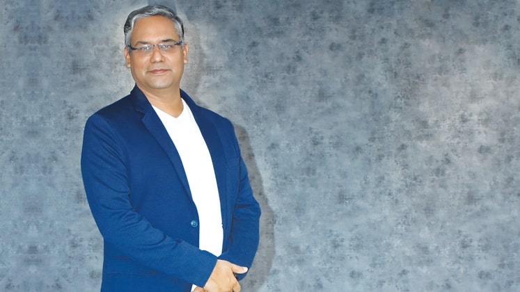 Vipul Mathur, Industry Expert